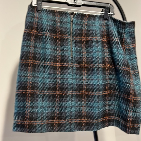 Tweed striped skirt - Picture 2 of 3